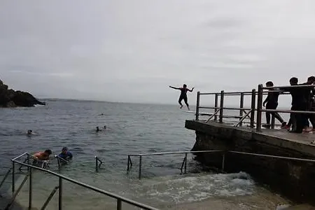 Lodge Burrows Golf Club *