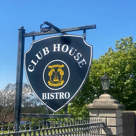 Burrows Golf Club Lodge