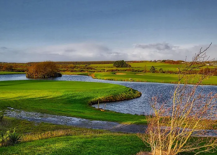 Twin On Golf Course Private Cosy